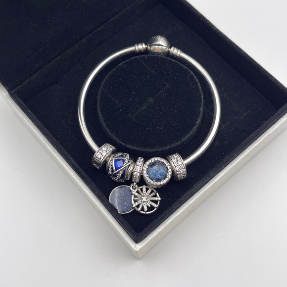 Pandora silver bracelet with 5 Dazzling Wishes Blue Charm Retired Authentic - Picture 4 of 8